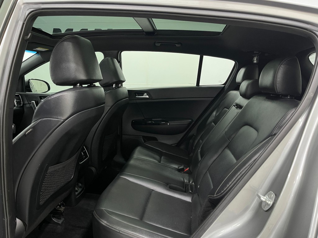 2021 Kia Sportage Image 28