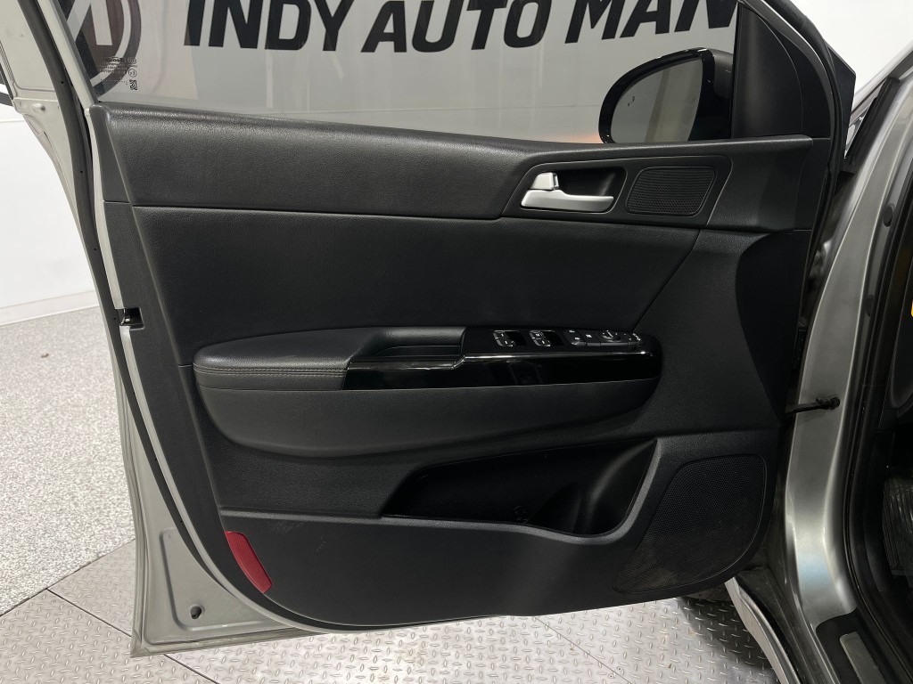 2021 Kia Sportage Image 13