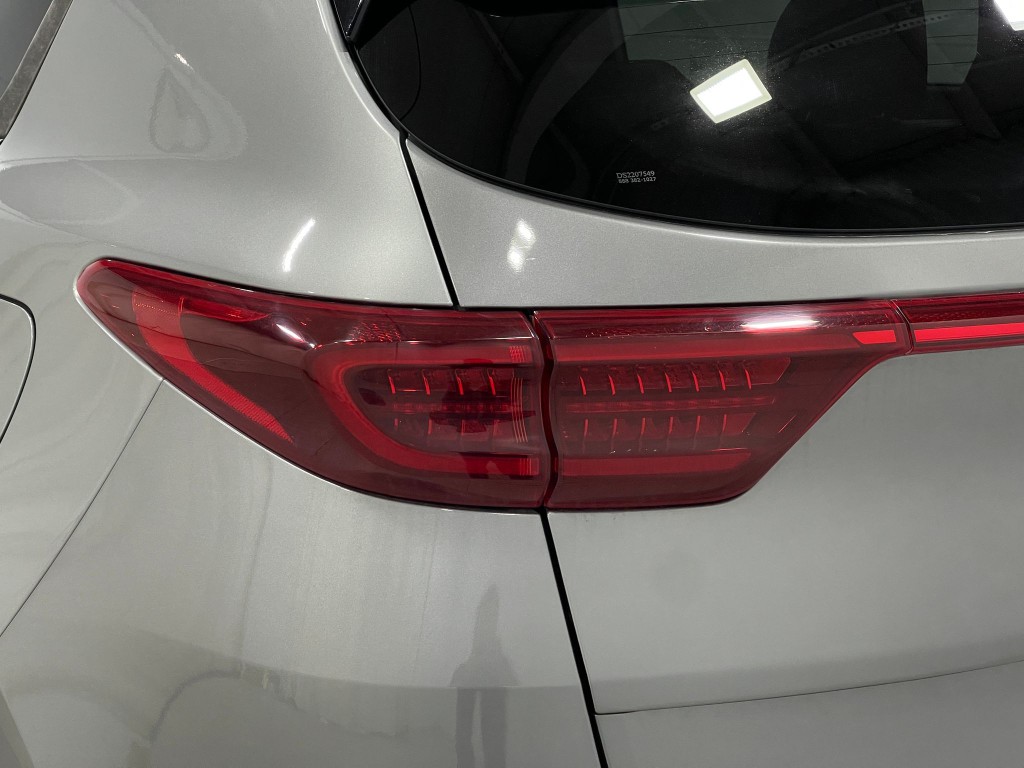 2021 Kia Sportage Image 32