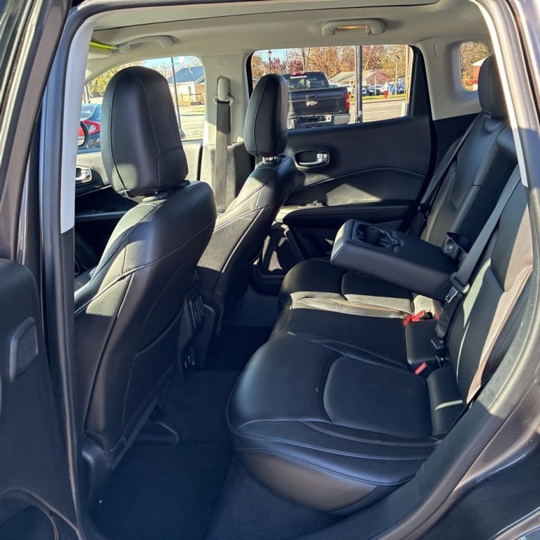 2018 Jeep Compass Image 15