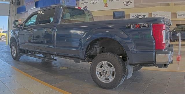 2017 Ford F-250 Image 4