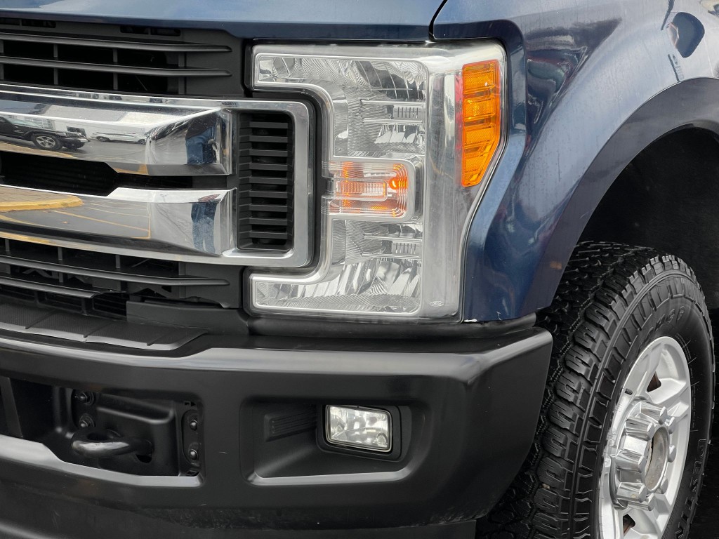2017 Ford F-250 Image 27