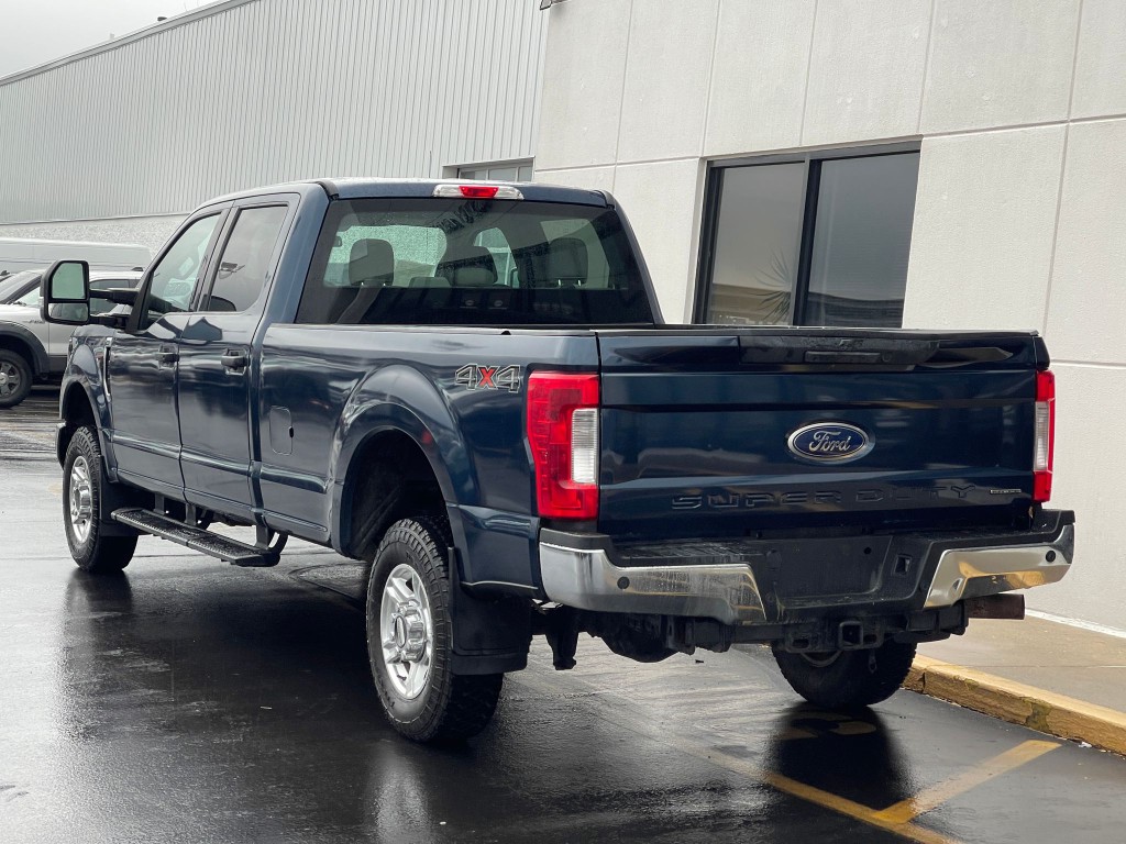 2017 Ford F-250 Image 5