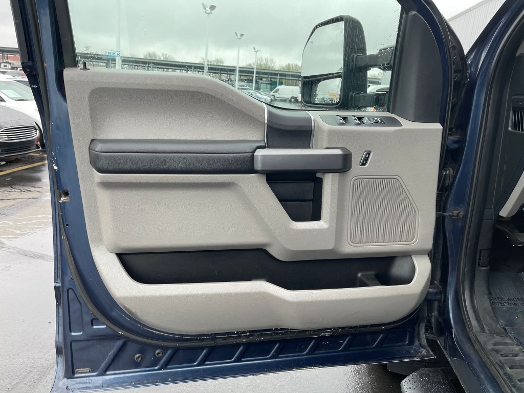 2017 Ford F-250 Image 11