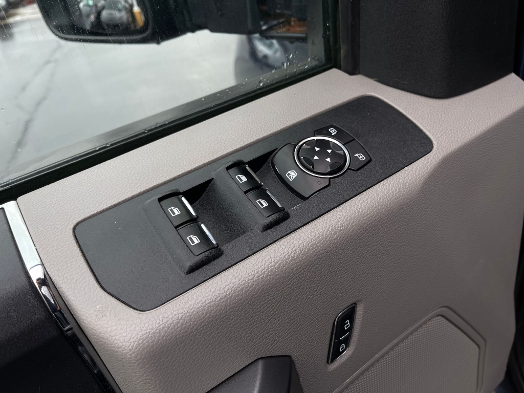 2017 Ford F-250 Image 12