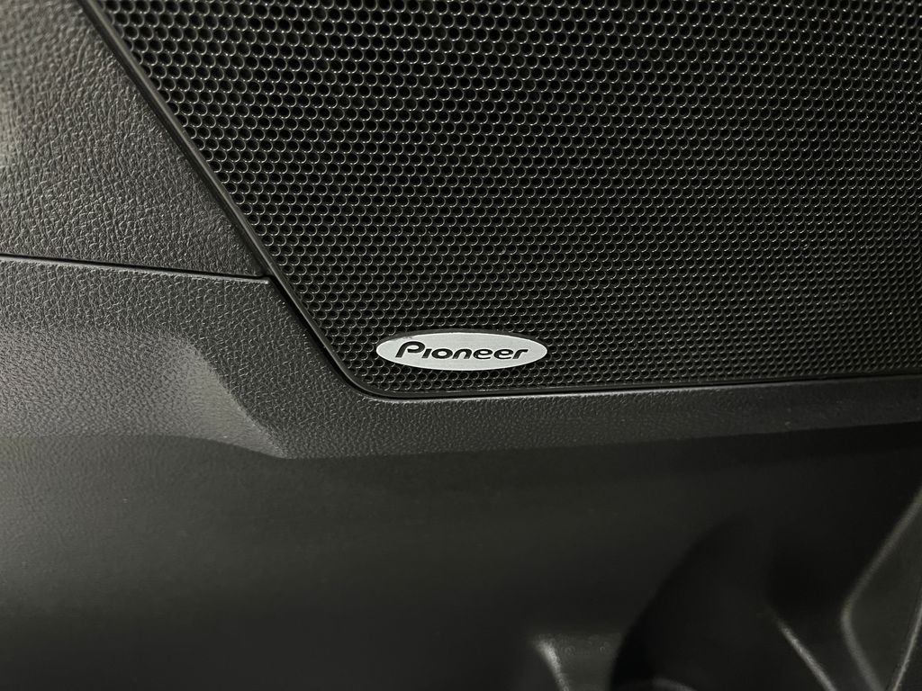 2016 Chevrolet Equinox Image 17