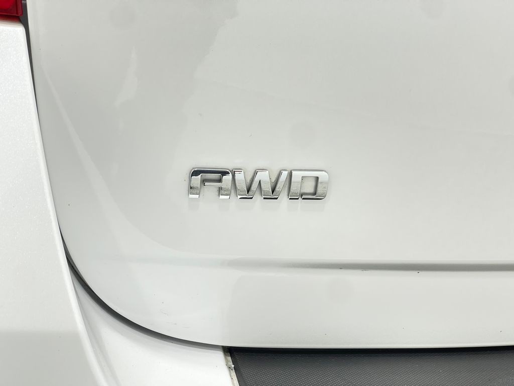 2016 Chevrolet Equinox Image 40