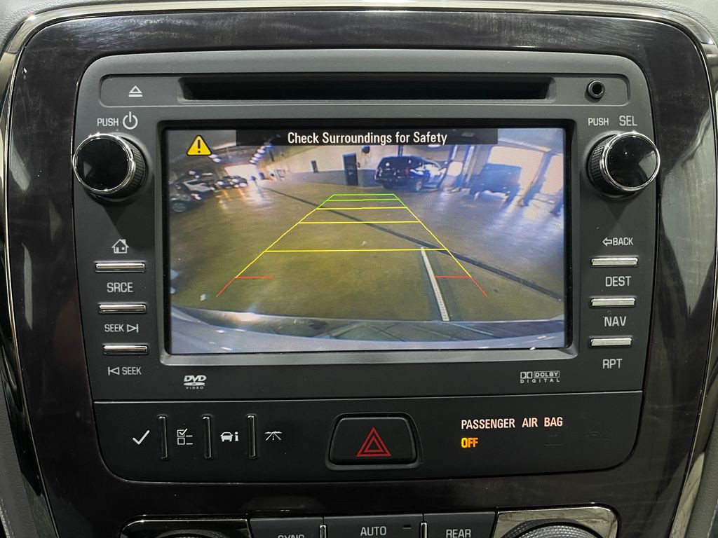 2016 Buick Enclave Image 11