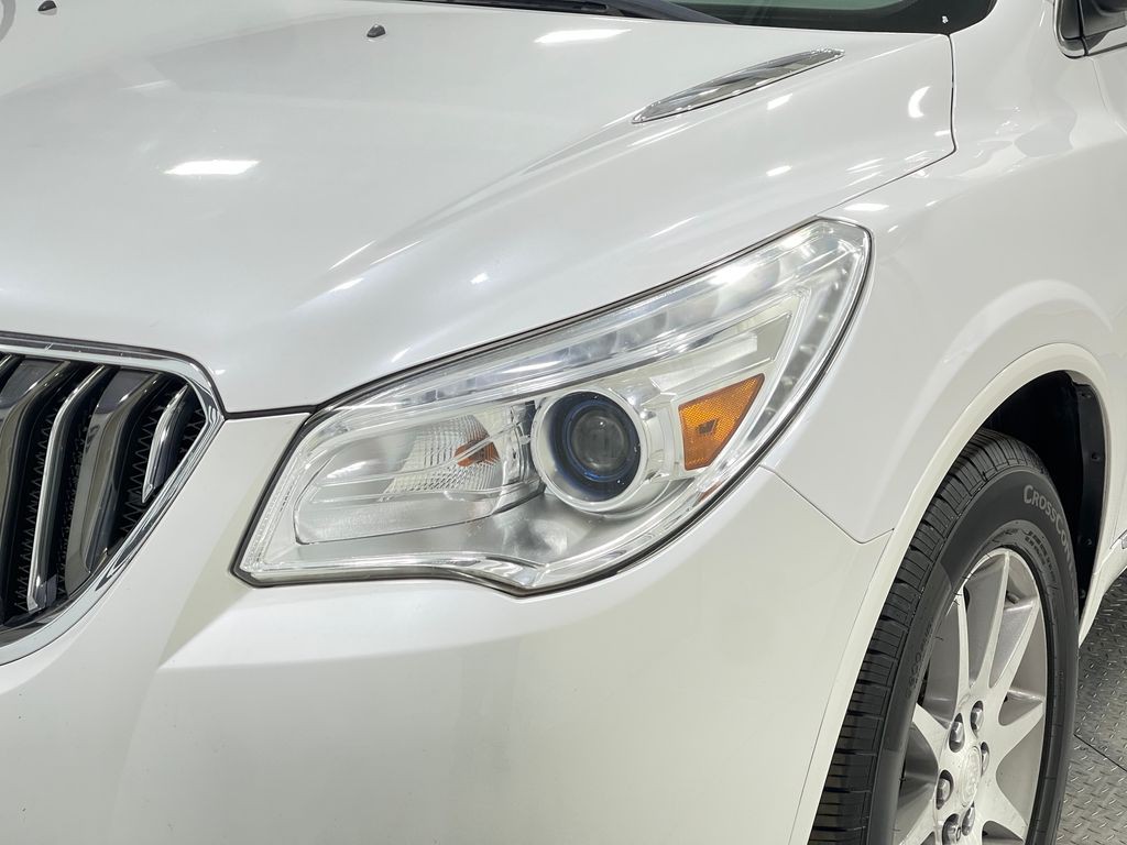 2016 Buick Enclave Image 36