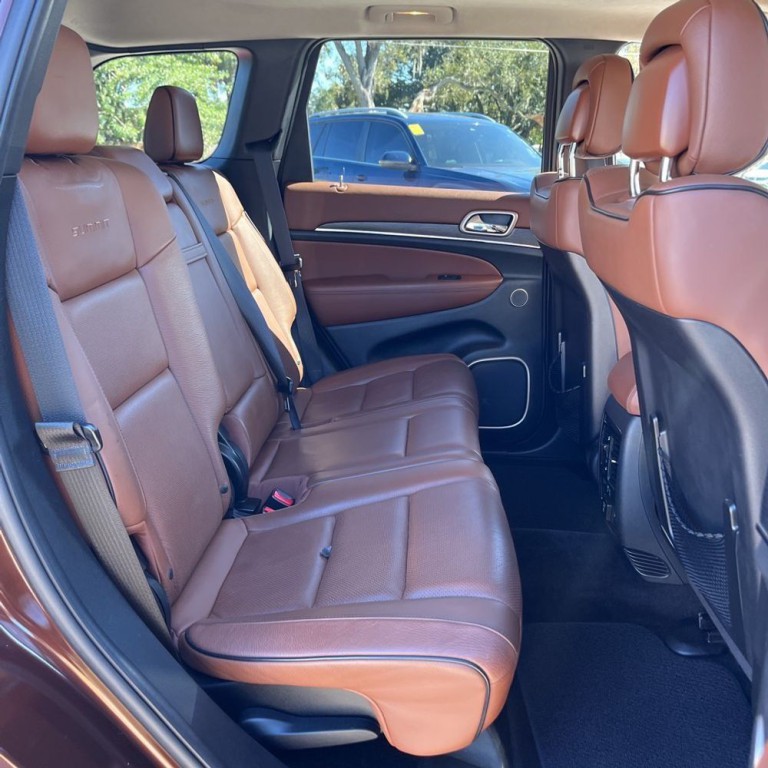 2015 Jeep Grand Cherokee Image 16