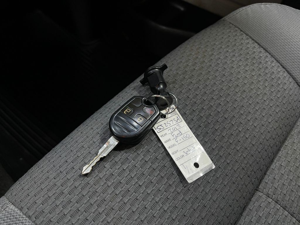 2014 Ford F-150 Image 36