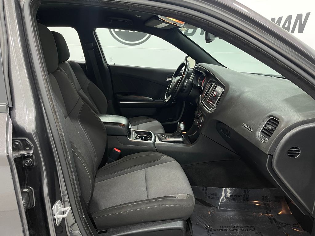 2022 Dodge Charger Image 30