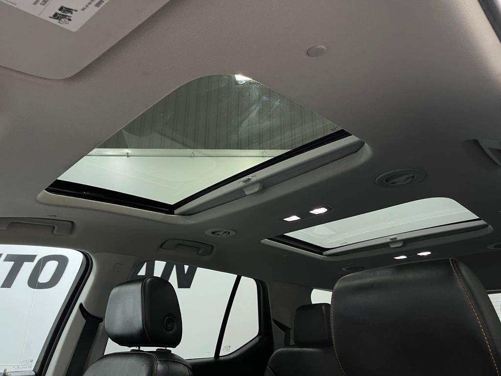 2019 Chevrolet Traverse Image 12