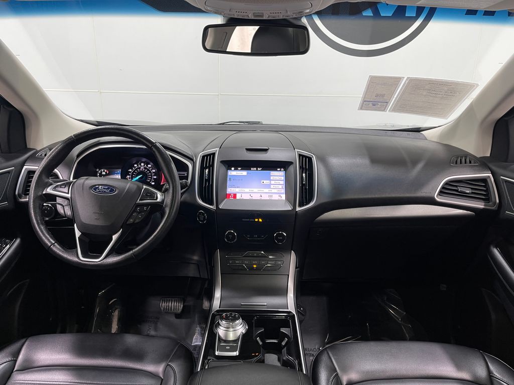 2019 Ford Edge Image 14