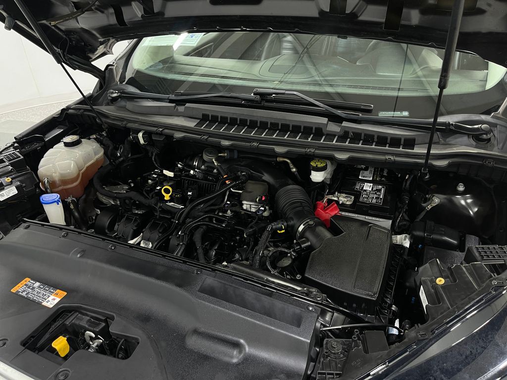 2019 Ford Edge Image 29