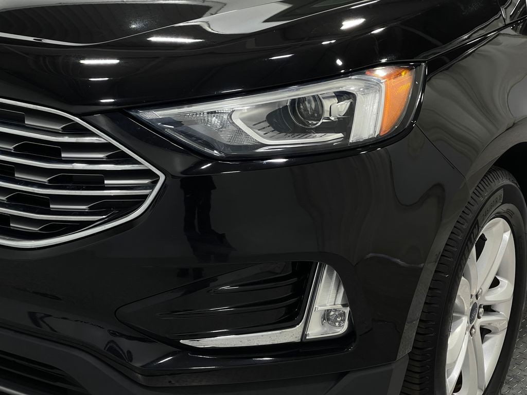 2019 Ford Edge Image 34