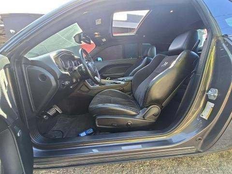 2019 Dodge Challenger Image 5