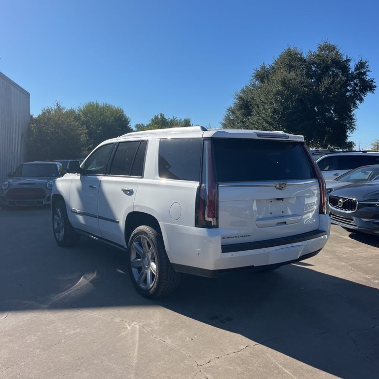 2018 Cadillac Escalade Image 4