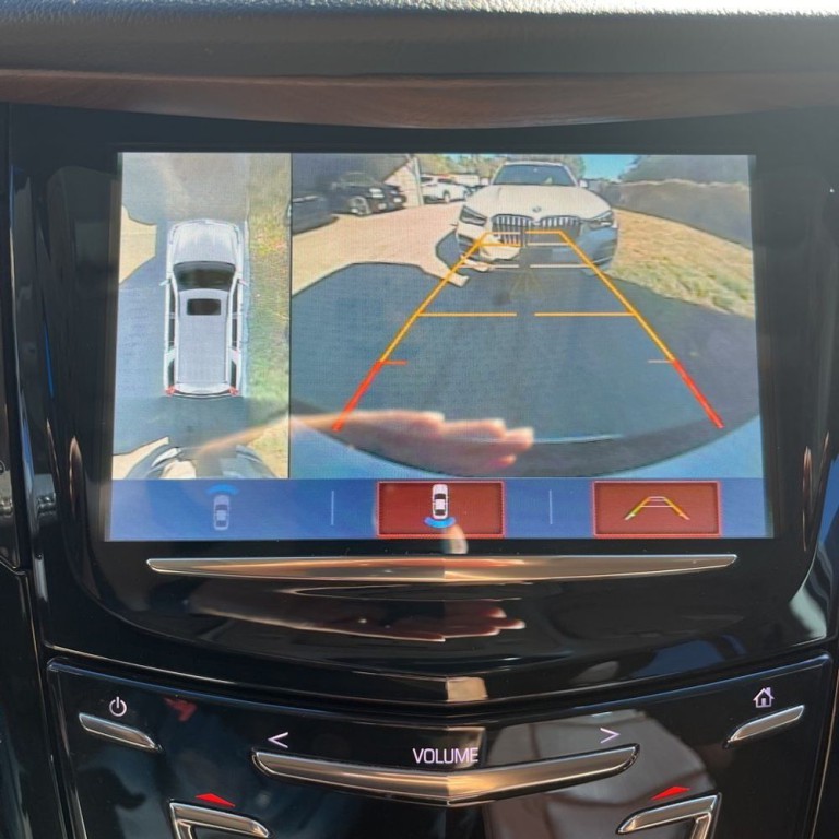 2018 Cadillac Escalade Image 10