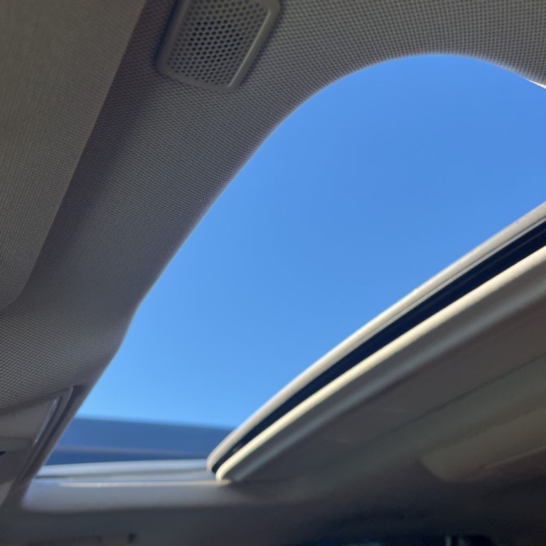 2018 Cadillac Escalade Image 11