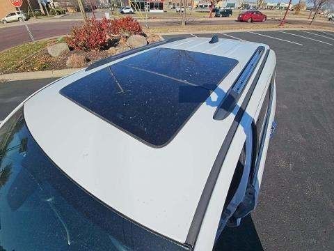 2017 Jeep Grand Cherokee Image 11