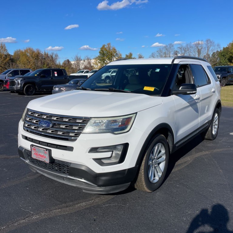 2017 Ford Explorer Image 3