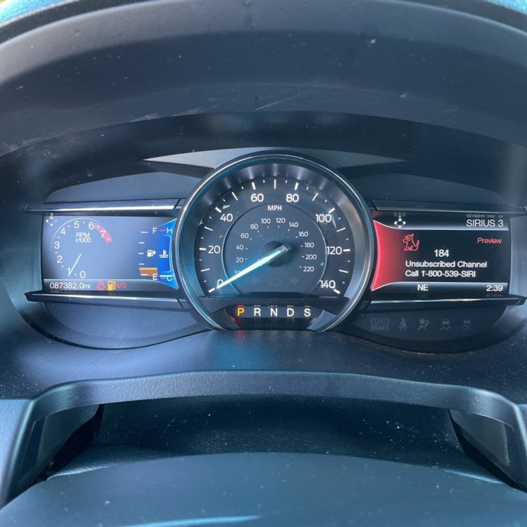 2017 Ford Explorer Image 11