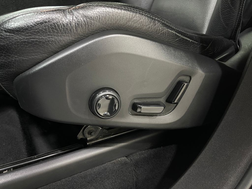 2018 Volvo XC90 Image 17