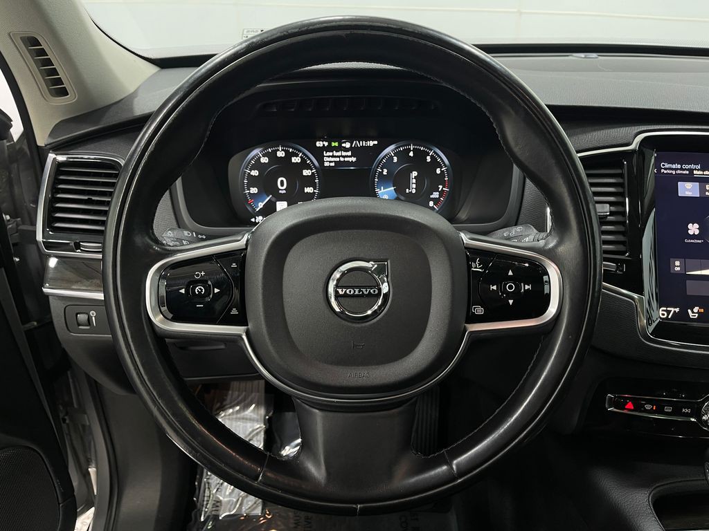 2018 Volvo XC90 Image 22