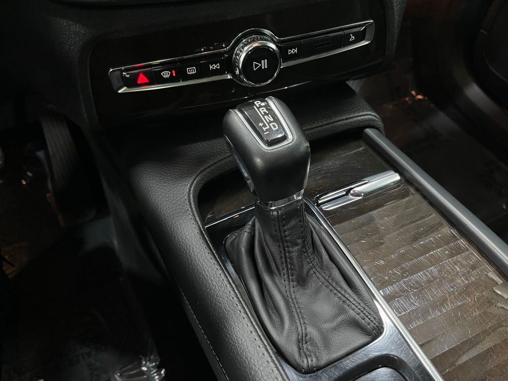 2018 Volvo XC90 Image 29