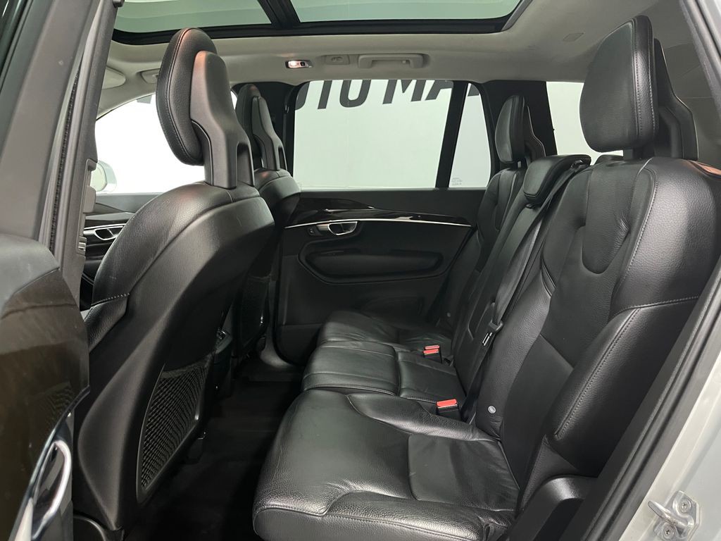 2018 Volvo XC90 Image 30
