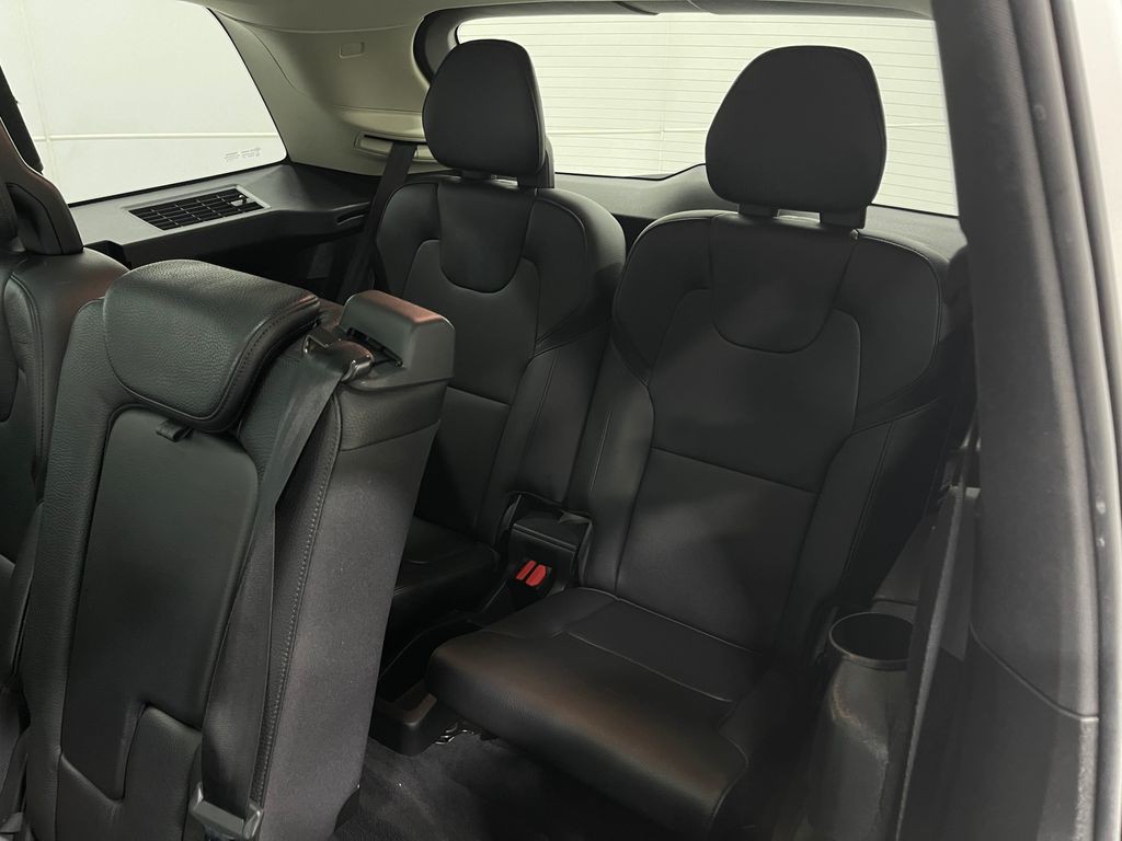 2018 Volvo XC90 Image 31