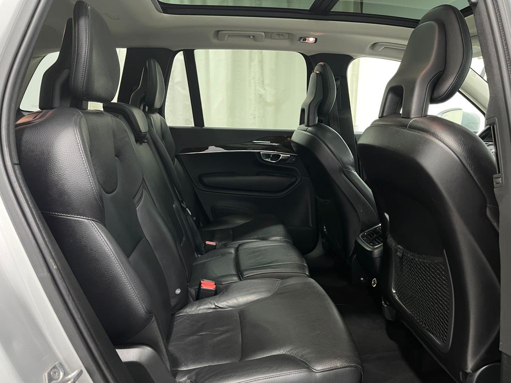 2018 Volvo XC90 Image 33