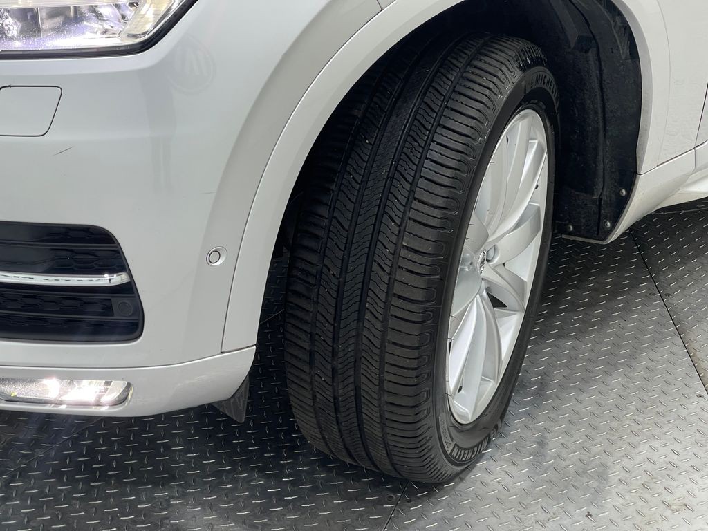 2018 Volvo XC90 Image 38