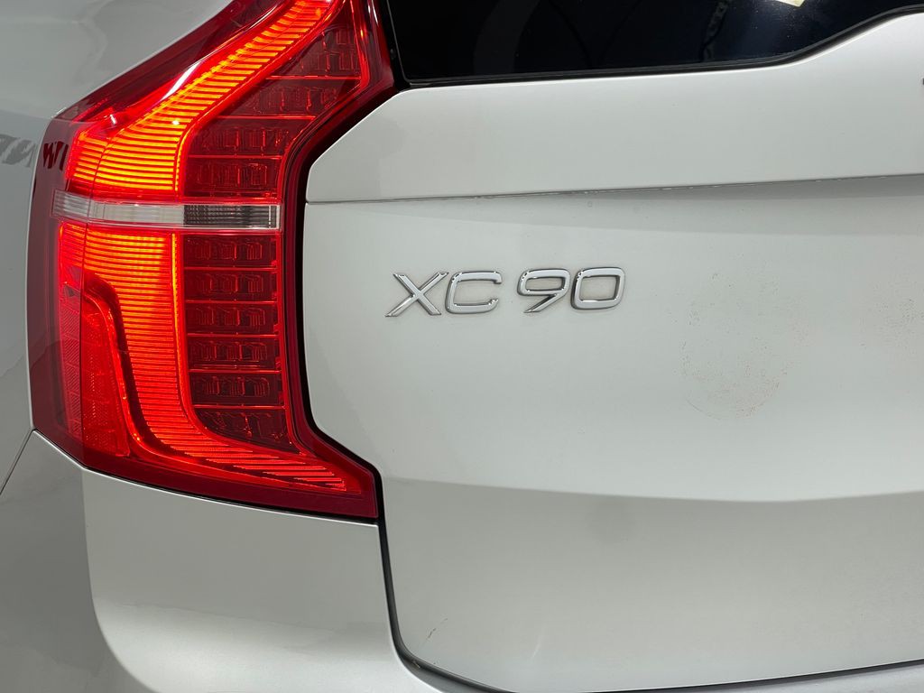 2018 Volvo XC90 Image 41
