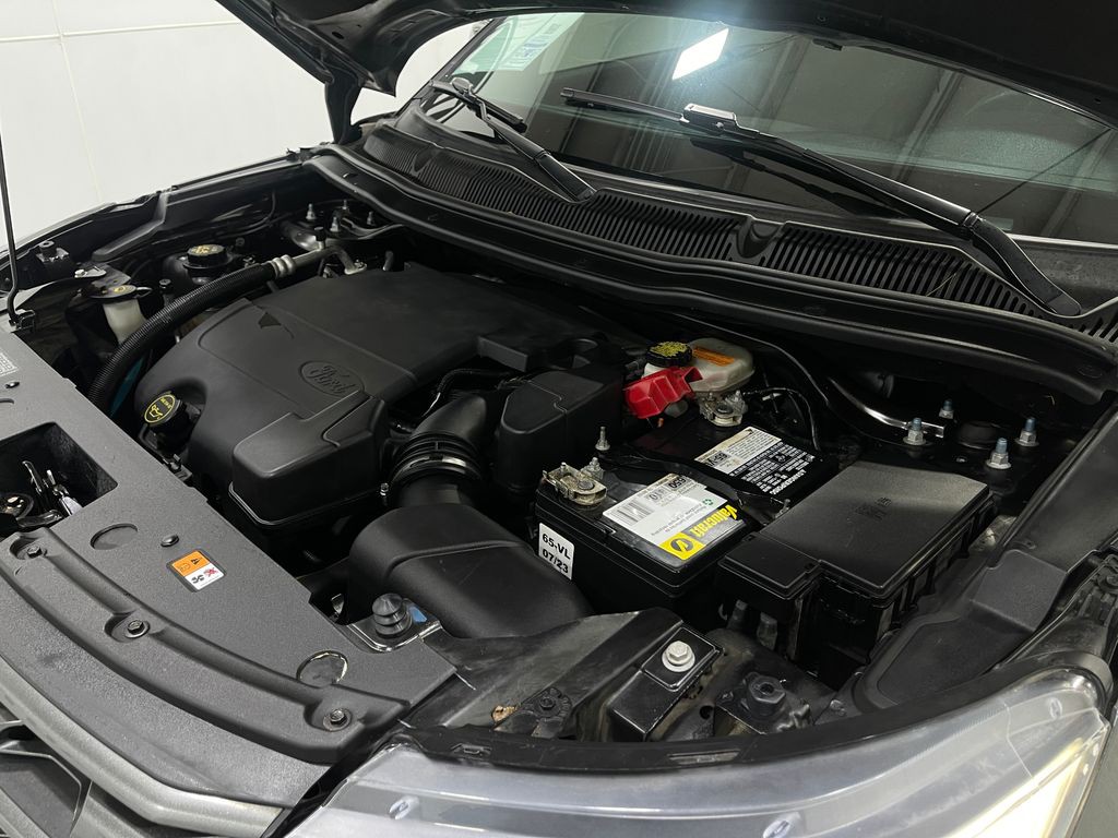 2017 Ford Explorer Image 25