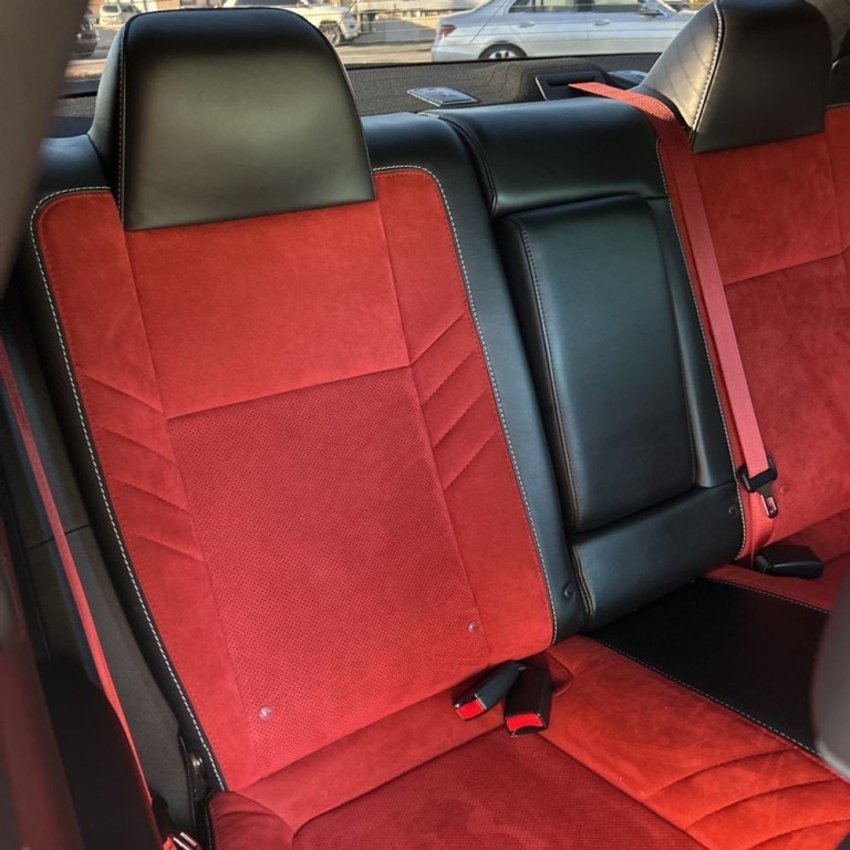 2016 Dodge Challenger Image 15