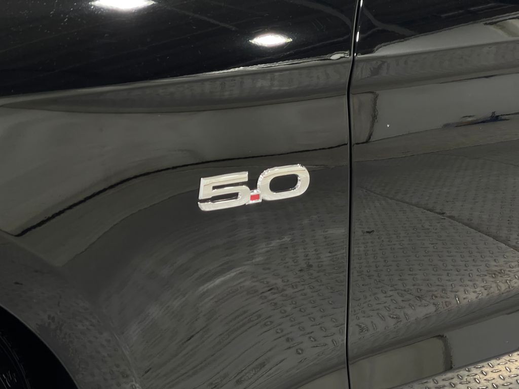 2015 Ford Mustang Image 37