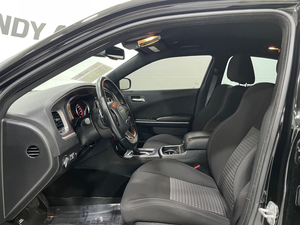 2021 Dodge Charger Image 12