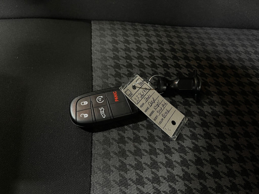 2021 Dodge Charger Image 37