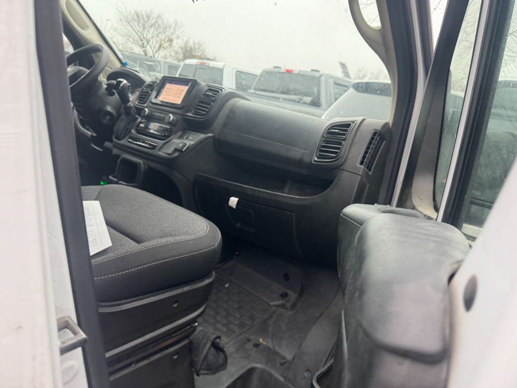 2023 RAM Promaster Image 6