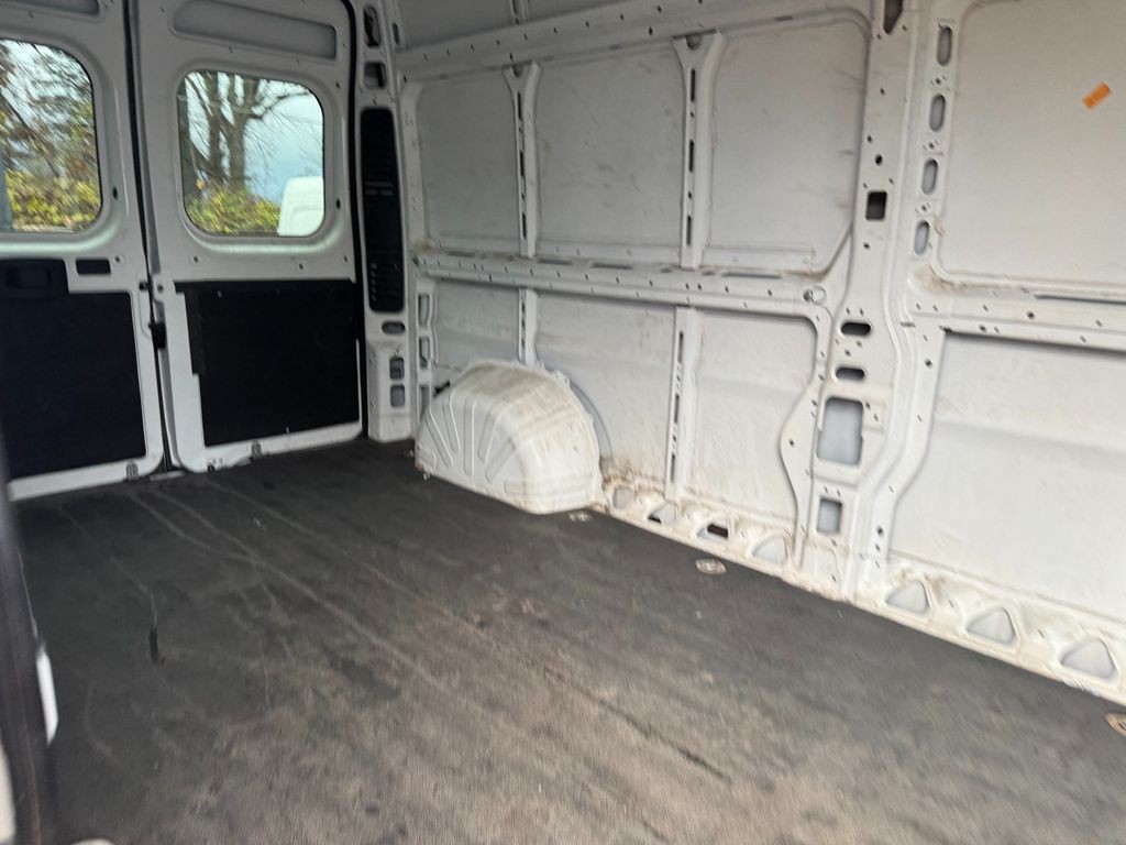 2023 RAM Promaster Image 8