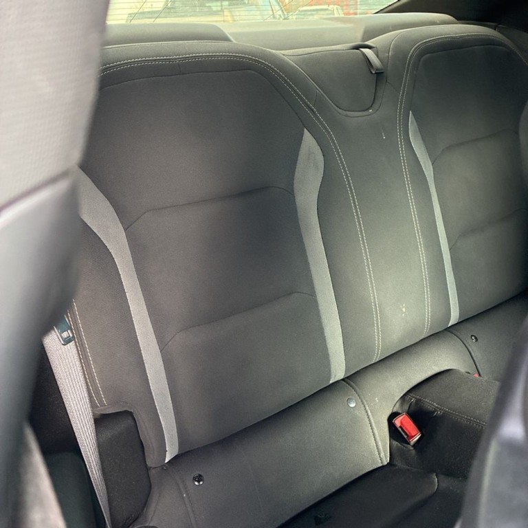 2018 Chevrolet Camaro Image 13