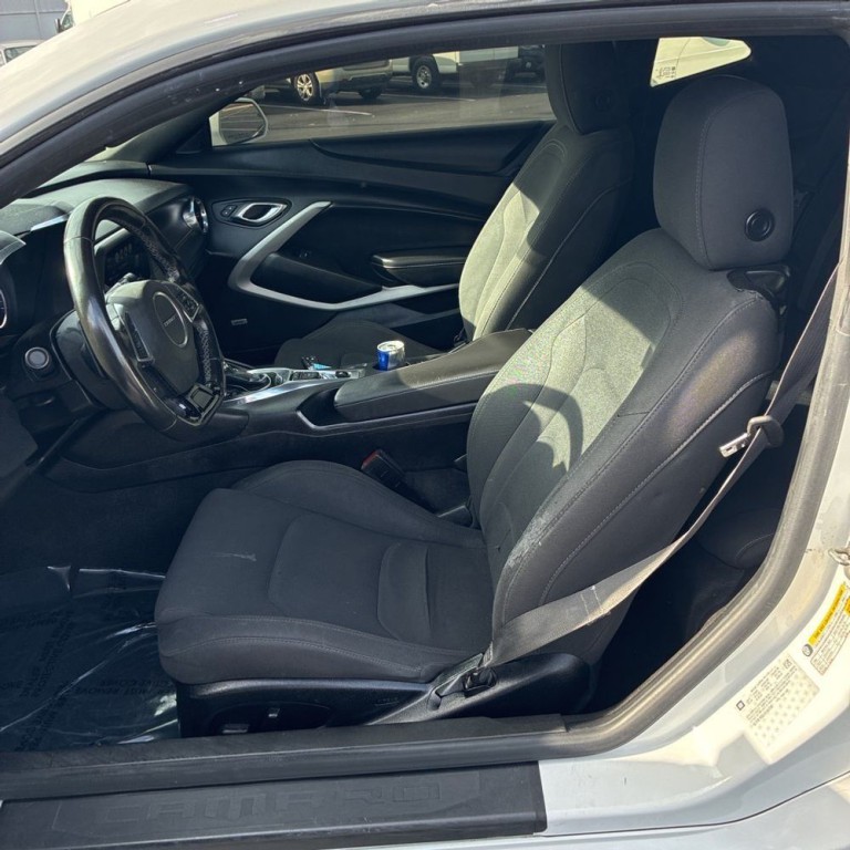 2018 Chevrolet Camaro Image 7