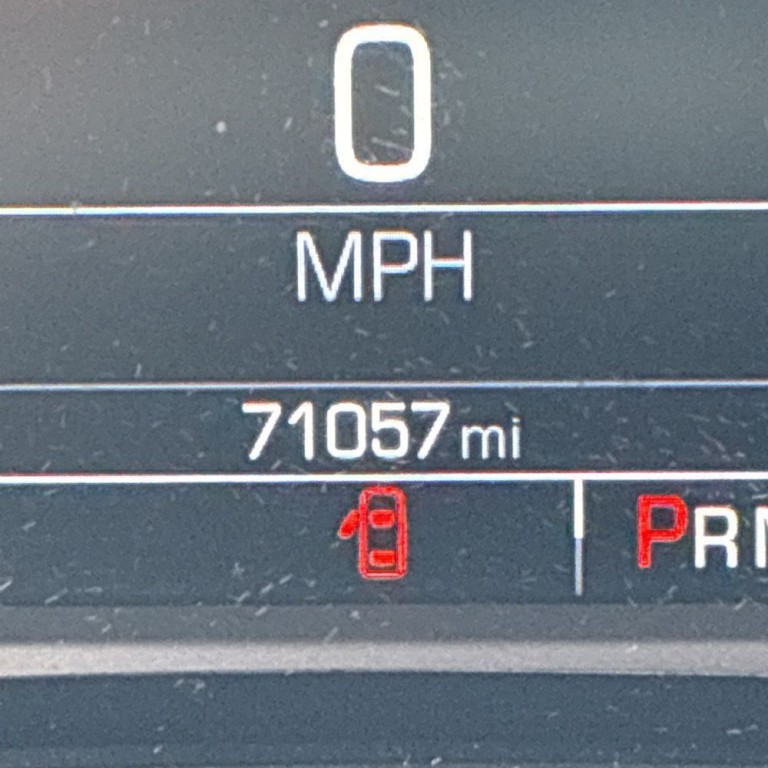 2018 Chevrolet Camaro Image 9