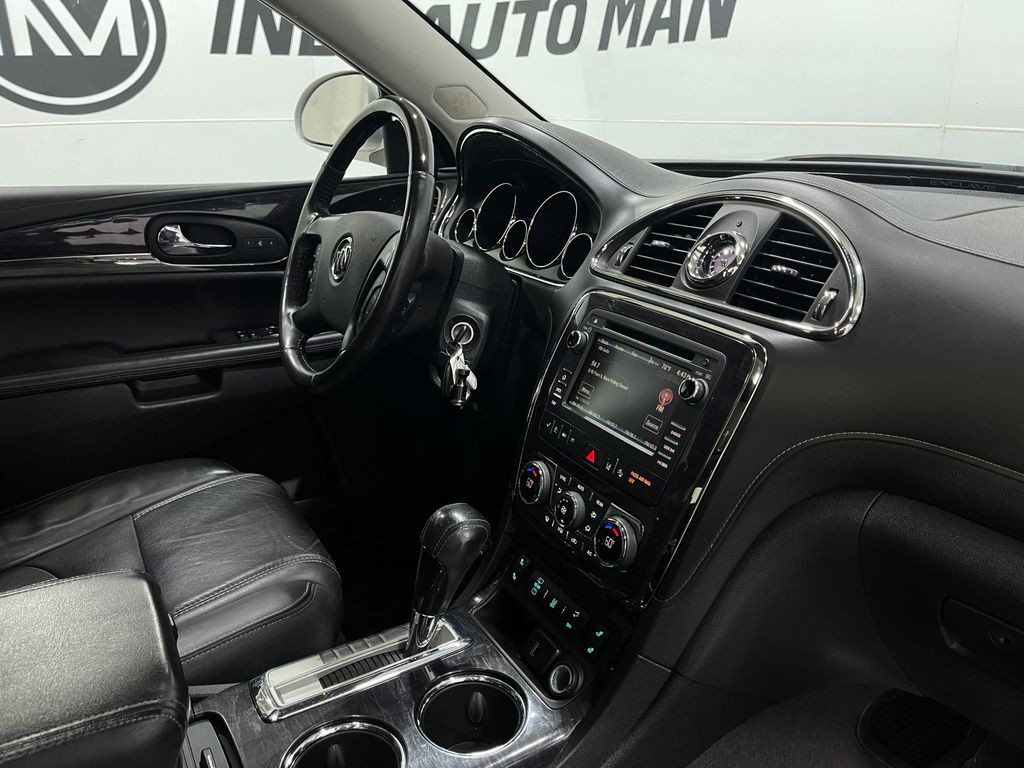 2017 Buick Enclave Image 20