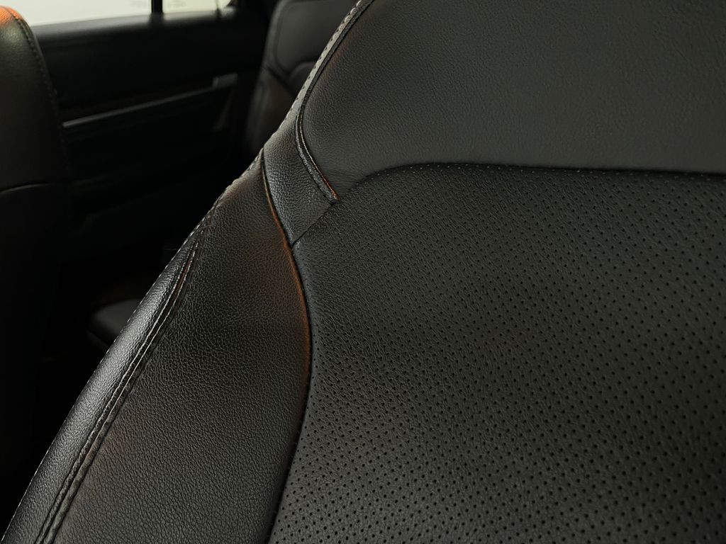 2017 Ford Explorer Image 19