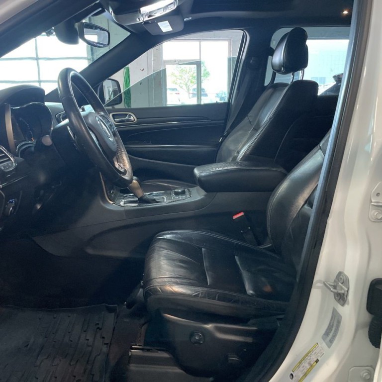 2017 Jeep Grand Cherokee Image 7