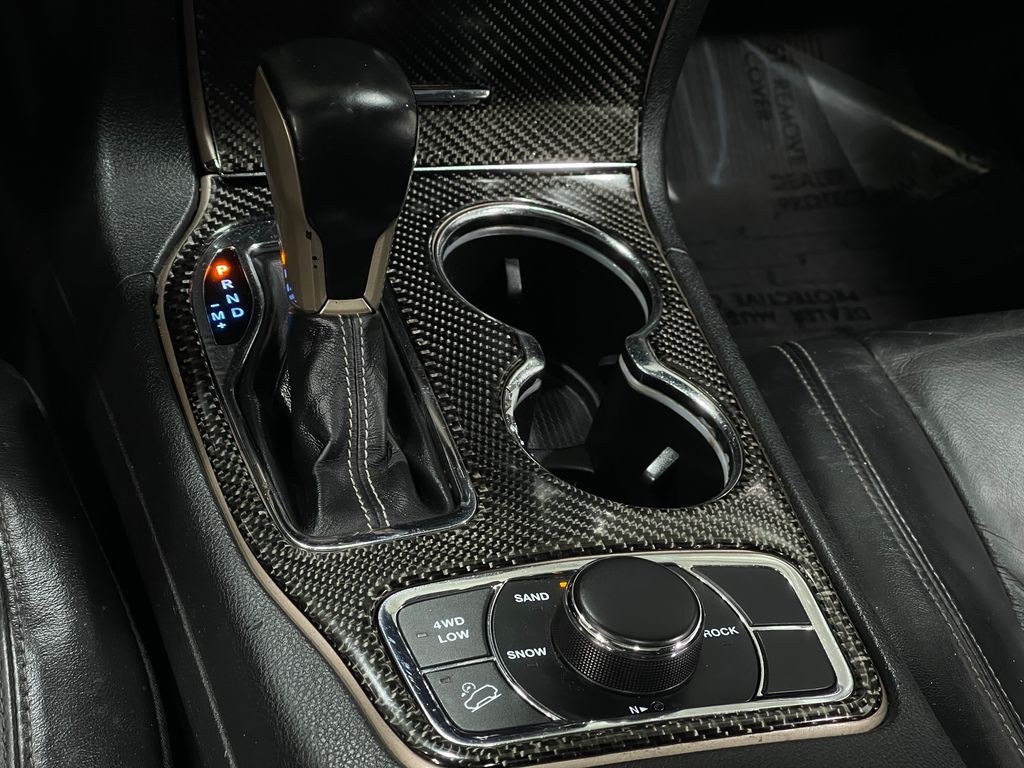 2017 Jeep Grand Cherokee Image 29