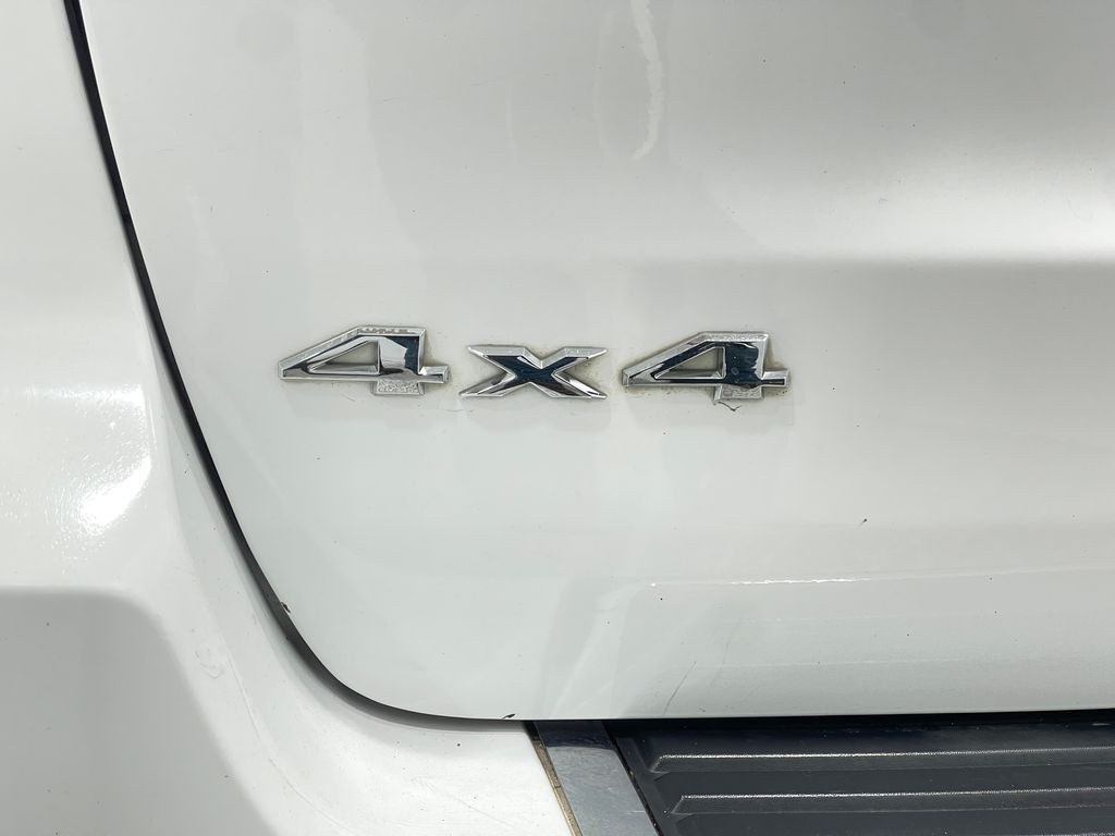 2017 Jeep Grand Cherokee Image 40